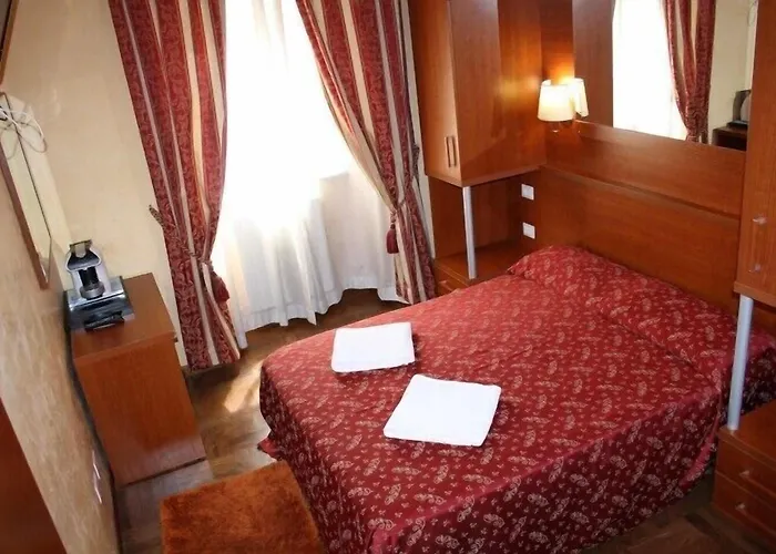 Hotel Toffa Place In 2*