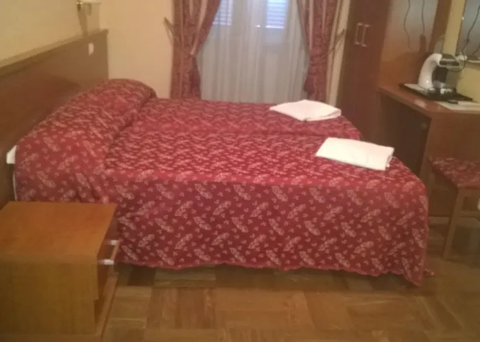 Hotel Toffa Place In