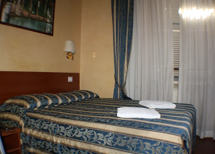 Hotel Toffa Place In 2*