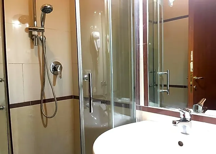 Toffa Place In Hotel 2*