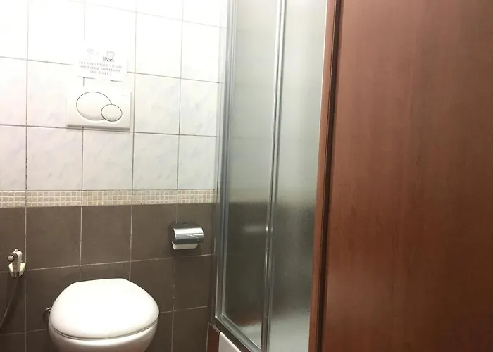 Toffa Place In Hotel 2*